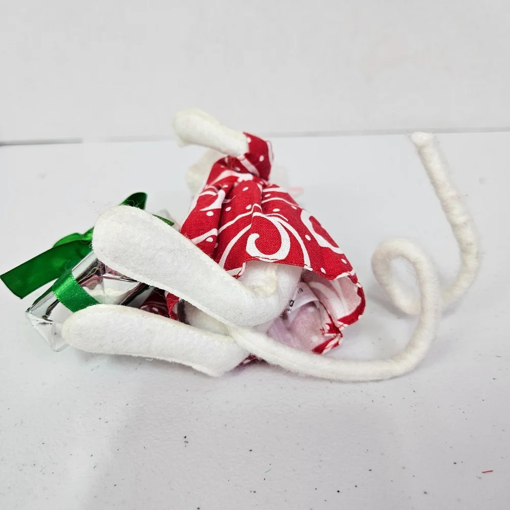 Annalee Christmas Swirl Gift Mouse 2019 Holiday Present Whimsical Collector